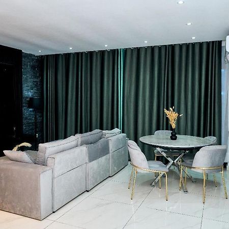 Reddington By Jvte Aparthotel Douala Kültér fotó
