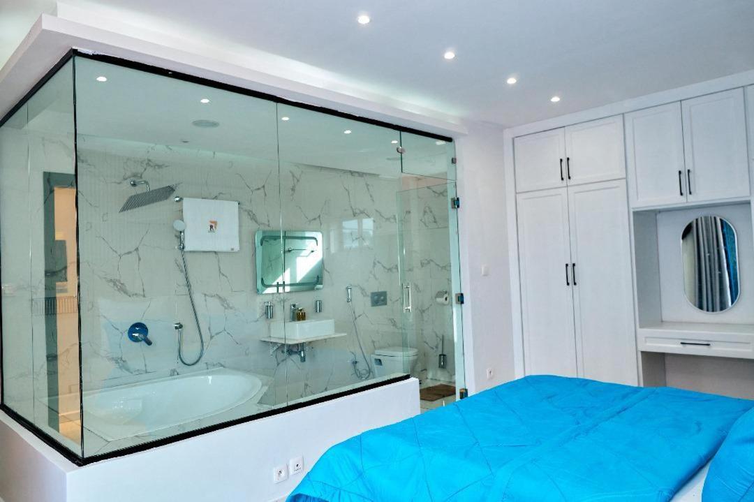 Reddington By Jvte Aparthotel Douala Kültér fotó